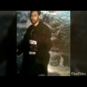 Meet your Posher, Larry